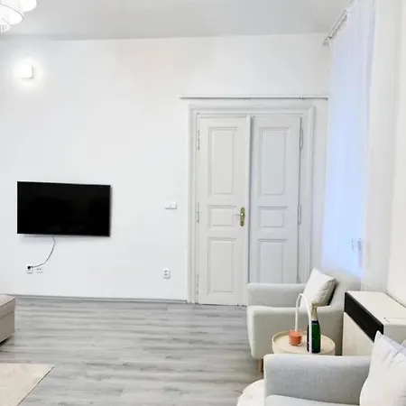 شقة Centrum 1 95m2 براغ